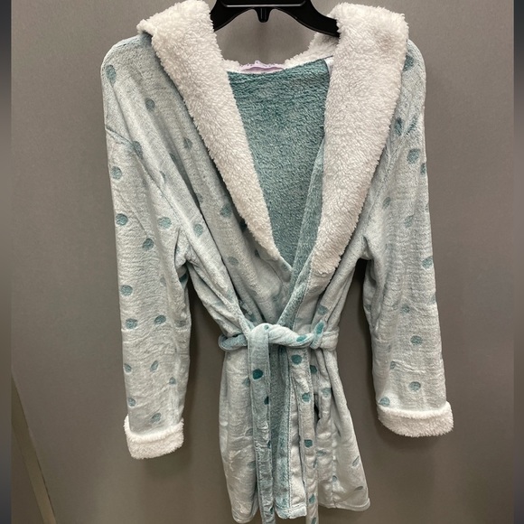 Chic Nite fluffy Robe - Picture 5 of 13